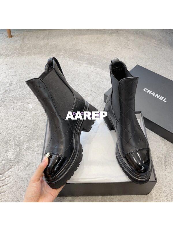 Replica Chanel Short Boots in Calfskin & Patent Calfskin G45087 Black 8
