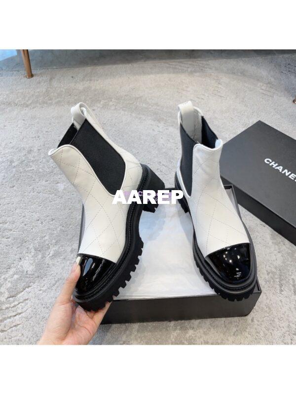 Replica Chanel Short Boots in Calfskin & Patent Calfskin G45087 White & Black 6