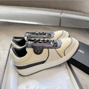 Replica Chanel 23C Trainers Lambskin & Suede Calfskin G45212 White Beige