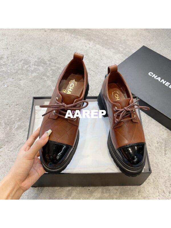 Replica Chanel Lace-Up Shoes in Calfskin & Patent Calfskin G45075 Light Brown & Black 5