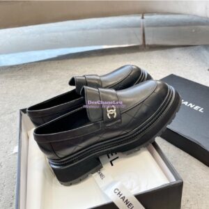 Replica Chanel Moccasins in Calfskin G45074 Black 2