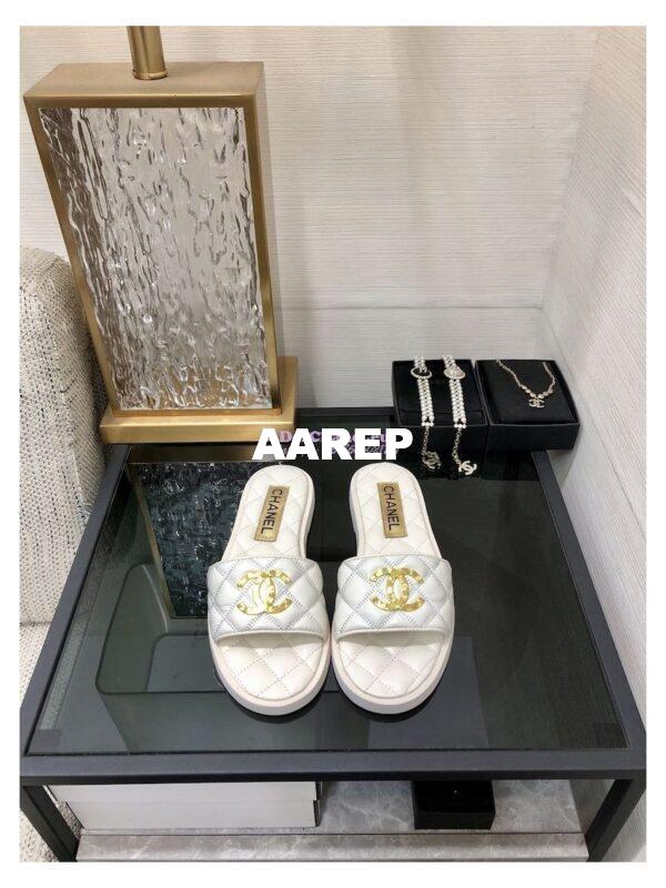 Replica Chanel Lambskin CC Quilted Mules G45014 White 4