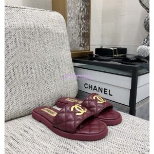 Replica Chanel Lambskin CC Quilted Mules G45014 Burgundy