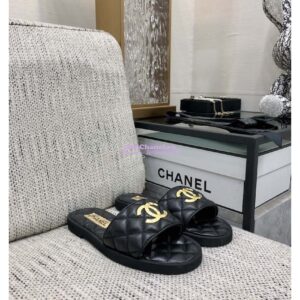 Replica Chanel Lambskin CC Quilted Mules G45014 Black