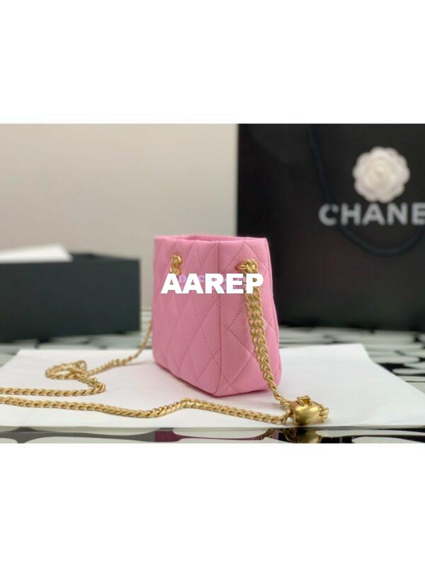 Replica Chanel Small Hobo Heart Chain Grained Calfskin AS3830 Pink 3