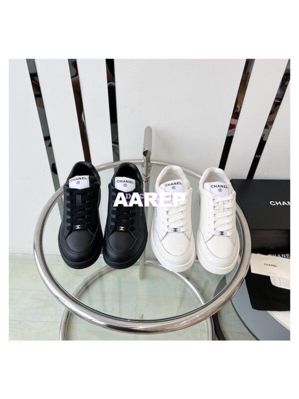 Replica Chanel Calfskin Sneaker G45085 Black 2