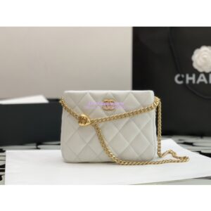 Replica Chanel Small Hobo Heart Chain Grained Calfskin AS3830 White 2