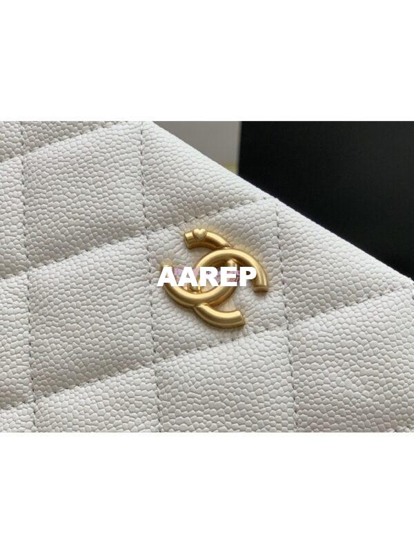 Replica Chanel Small Hobo Heart Chain Grained Calfskin AS3830 White 6