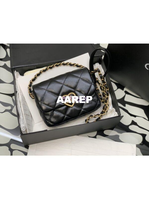Replica Chanel Mini Flap Bag in Lambskin AS3979 Black 3