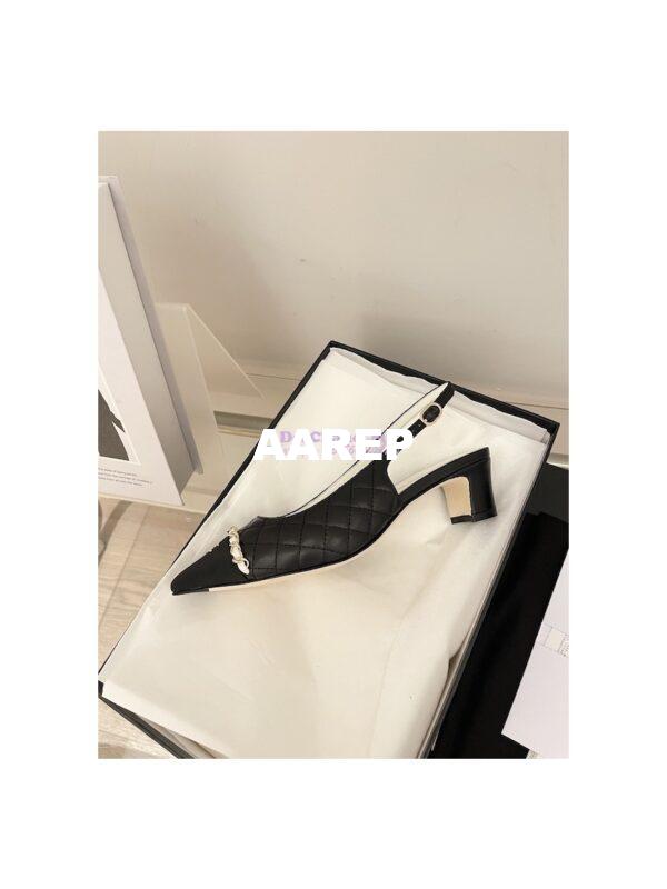 Replica Chanel 23SS Slingbacks in Lambskin G39643 Black 5