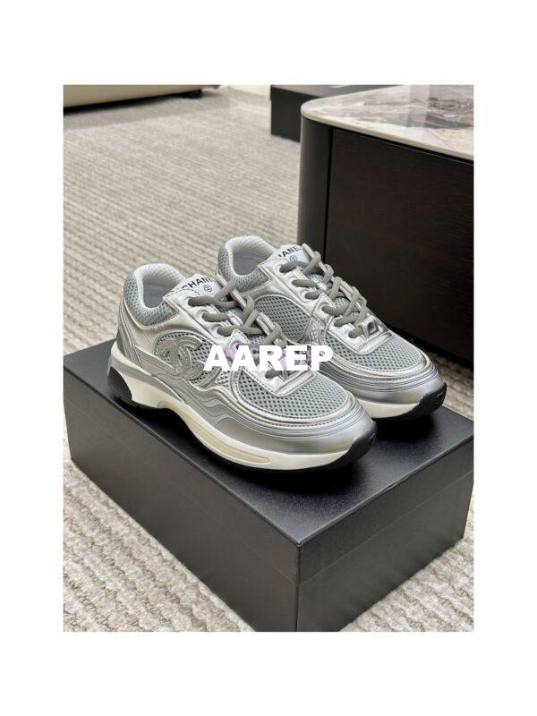 Replica Chanel Fabric & Laminated Sneakers G39792 T03 3