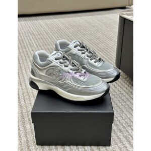Replica Chanel Fabric & Laminated Sneakers G39792 T03 2