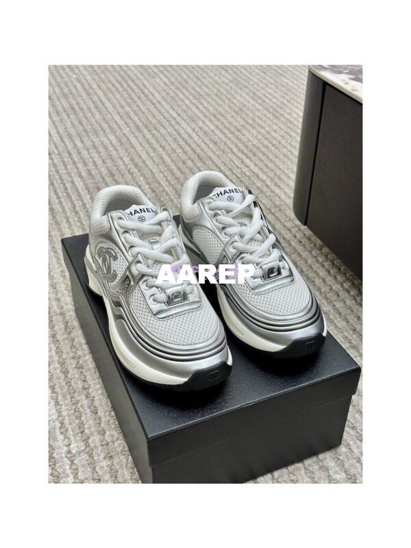 Replica Chanel Fabric & Laminated Sneakers G39792 T02 4