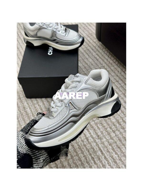 Replica Chanel Fabric & Laminated Sneakers G39792 T02 8