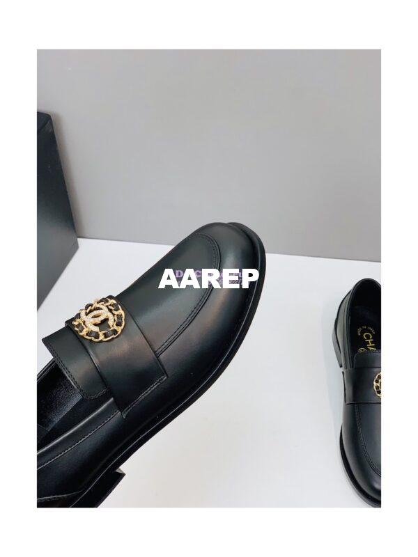 Replica Chanel Calfskin CC Crystals Loafers Calfskin G39606 Black 7