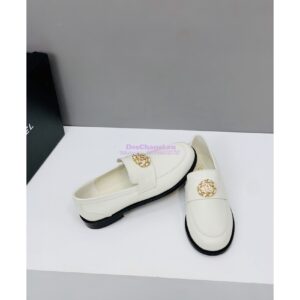 Replica Chanel Calfskin CC Crystals Loafers Calfskin G39606 White 2