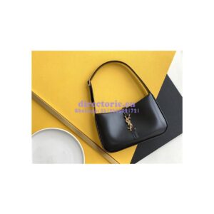 Replica YSL Saint Laurent Le 5 à 7 hobo bag in black calfskin smooth leather 2