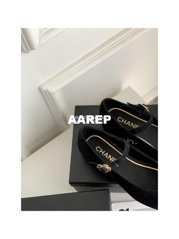 Replica Chanel Mary Janes Velvet & Grosgrain G39582 Black 10