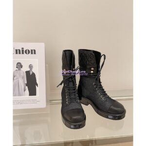Replica Chanel Quilted Leather Calfskin and Denim Lace-Ups G37956 Black 2