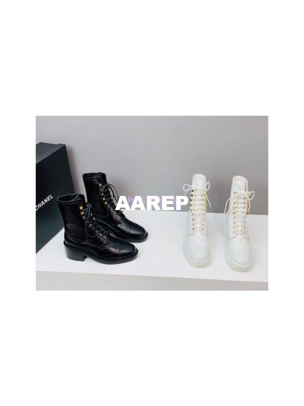 Replica Chanel Shiny Calfskin Lace Up G39211 White 4