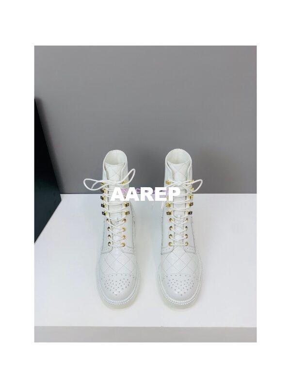 Replica Chanel Shiny Calfskin Lace Up G39211 White 5