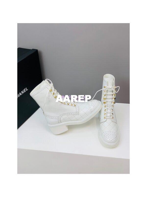 Replica Chanel Shiny Calfskin Lace Up G39211 White 9