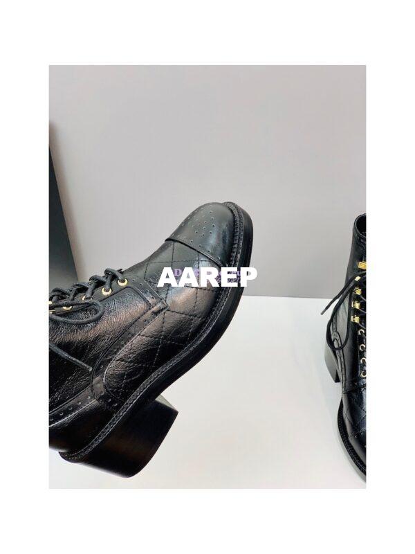 Replica Chanel Shiny Calfskin Lace Up G39211 Black 10
