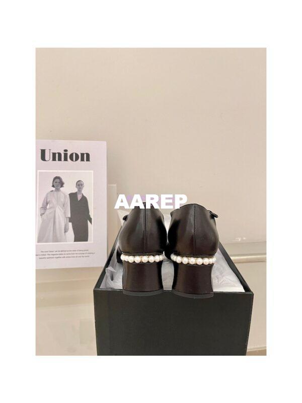Replica Chanel Mary Janes Shiny Goatskin with Pearls G39250 Black 9