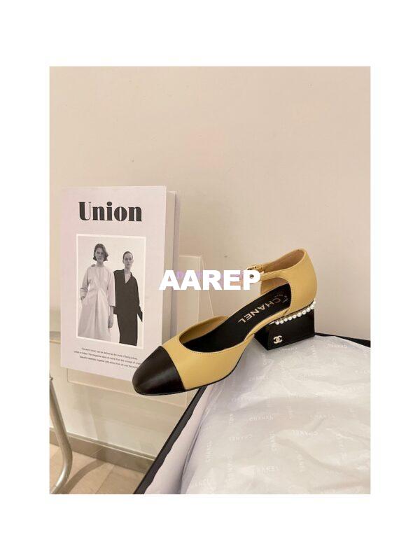 Replica Chanel Mary Janes Shiny Goatskin with Pearls G39250 Beige Black 3