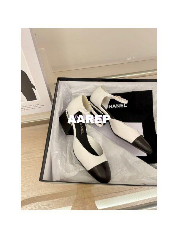 Replica Chanel Mary Janes Shiny Goatskin with Pearls G39250 White Black 6