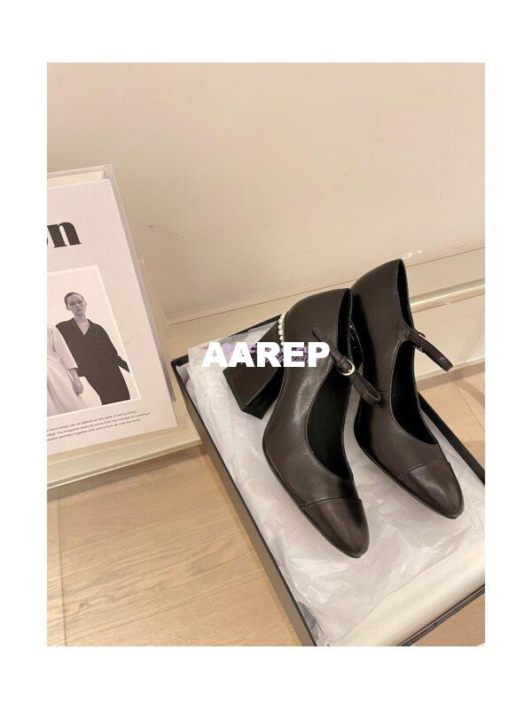 Replica Chanel Open Shoes Shiny Goatskin with Pearls G39245 Black 6