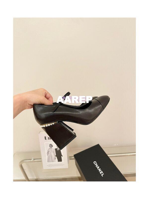 Replica Chanel Open Shoes Shiny Goatskin with Pearls G39245 Black 7