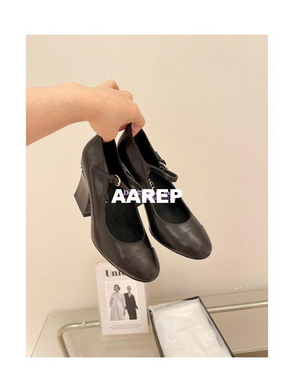 Replica Chanel Open Shoes Shiny Goatskin with Pearls G39245 Black 9