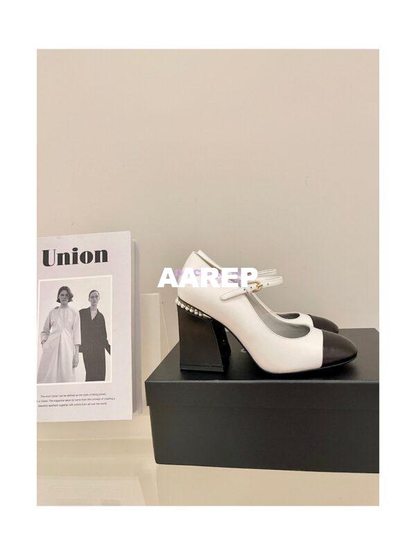 Replica Chanel Open Shoes Shiny Goatskin with Pearls G39245 White & Black 3