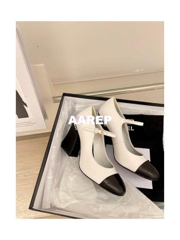 Replica Chanel Open Shoes Shiny Goatskin with Pearls G39245 White & Black 4