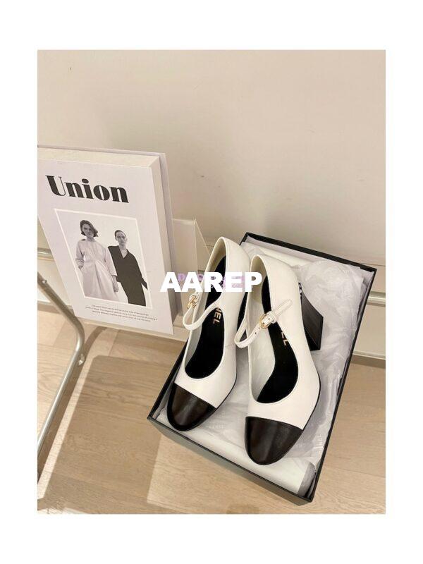 Replica Chanel Open Shoes Shiny Goatskin with Pearls G39245 White & Black 6