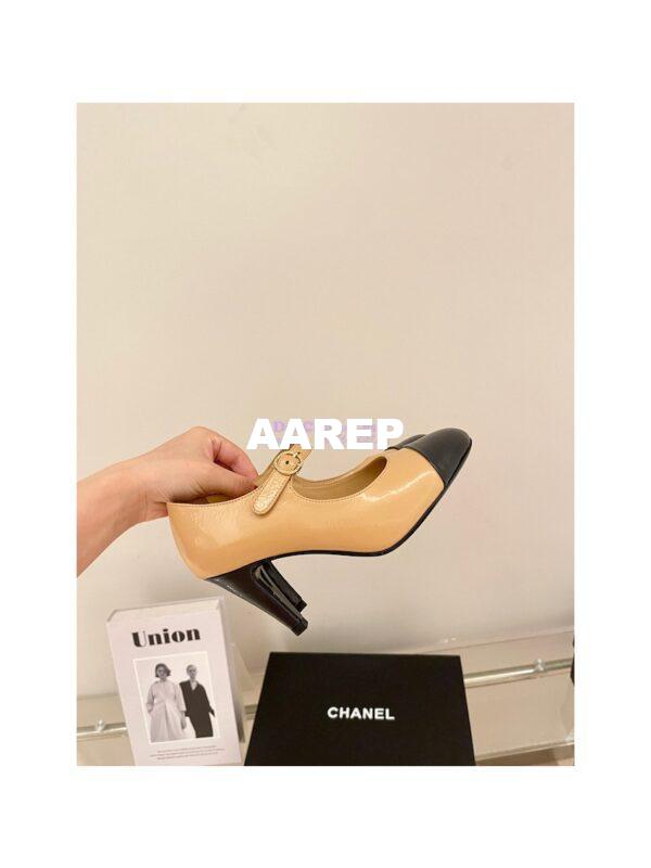 Replica Chanel Open Shoes Shiny Goatskin G39110 Beige & Dark Gray 5