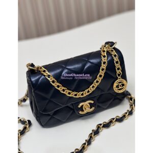 Replica Chanel 23SS Small Flap Bag in Lambskin AS4012 Black 2