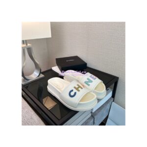 Replica Chanel 22SS Lambskin Mules G38933 White 2
