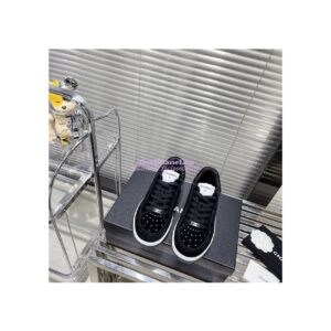 Replica Chanel Suede Calfskin Trainers G39225 Black