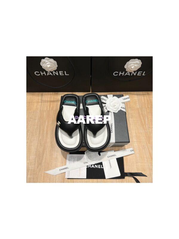 Replica Chanel 22P Lambskin Padded Pool Thong Logo Mule Flats G38888 25