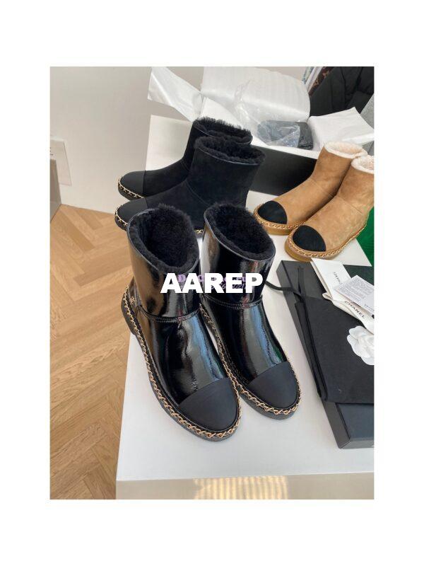Replica Chanel Black Patent Leather Chain Link Ankle Boots with Shearling Fur G34113 5