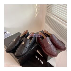Replica Chanel Shiny Calfskin Loafer G38048 Black