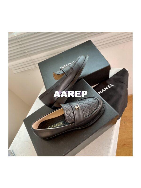 Replica Chanel Shiny Calfskin Loafer G38048 Black 4