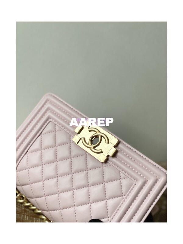 Replica Chanel Boy Handbag in Lambskin with Matte Gold Hardware 67086 Sakura Pink 7