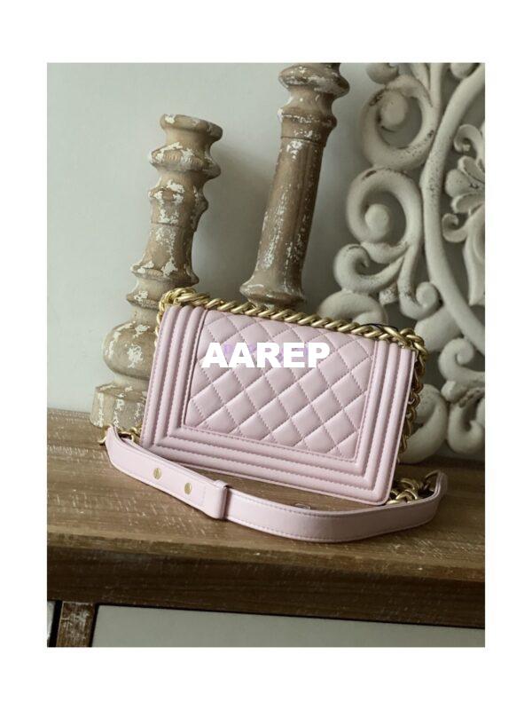 Replica Chanel Boy Handbag in Lambskin with Matte Gold Hardware 67086 Sakura Pink 12