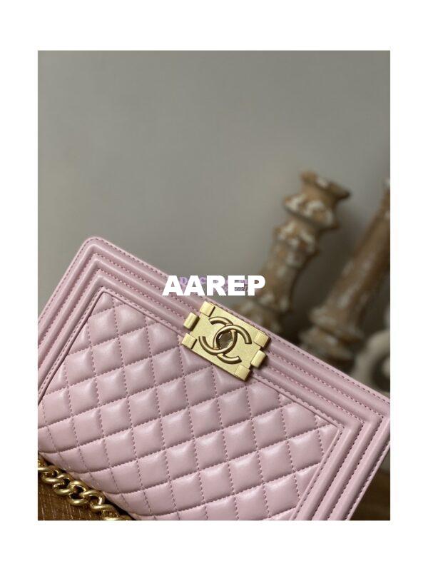 Replica Chanel Boy Handbag in Lambskin with Matte Gold Hardware 67086 Sakura Pink 16