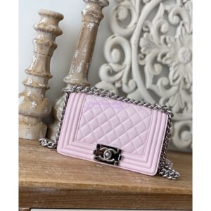 Replica Chanel Boy Handbag in Lambskin with Shining Silver Hardware 67086 Sakura Pink 2