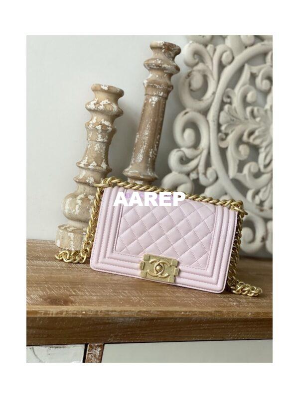 Replica Chanel Boy Handbag in Grained Calfskin with Matte Gold Hardware 67086 Sakura Pink
