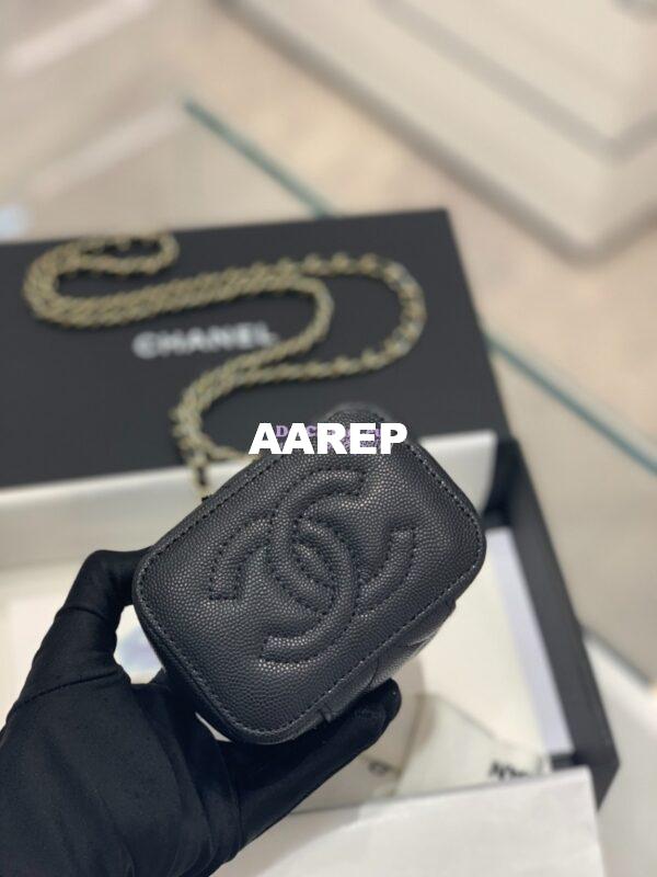 Replica Chanel New 23K Classic Chain Mini Vanity in Grained Calfskin Mirror AP1340 Black 3